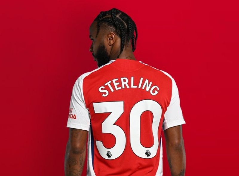 sterling-arsenal-vo-doi