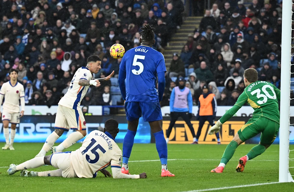 leicester-city-vs-chelsea-1930-23-11-183508.jpg